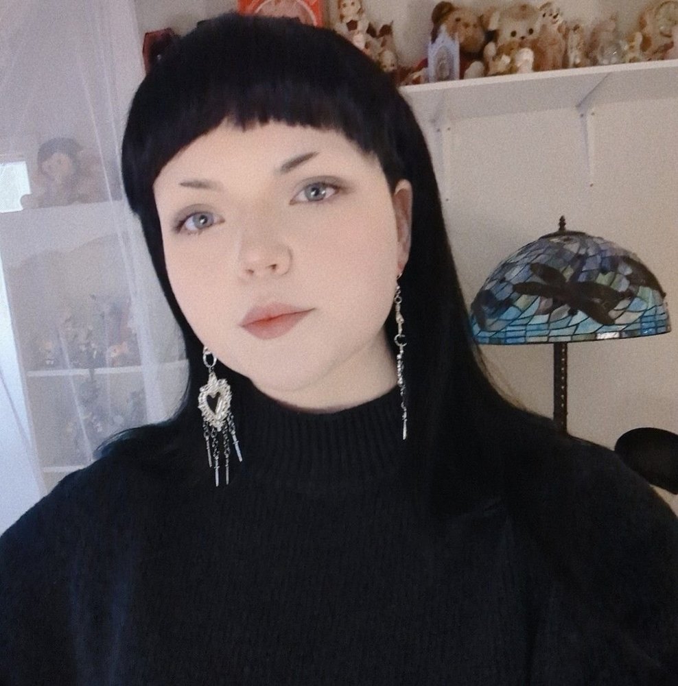 Meet your Posher, Skye